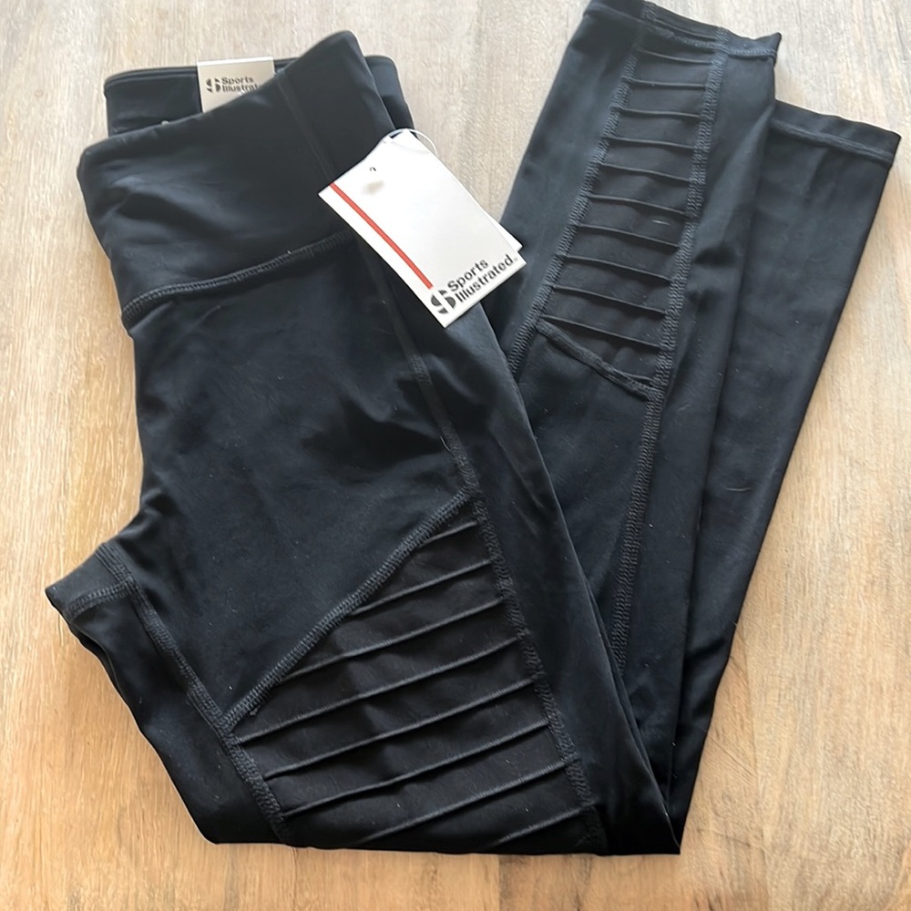 Sports illustrated leggings